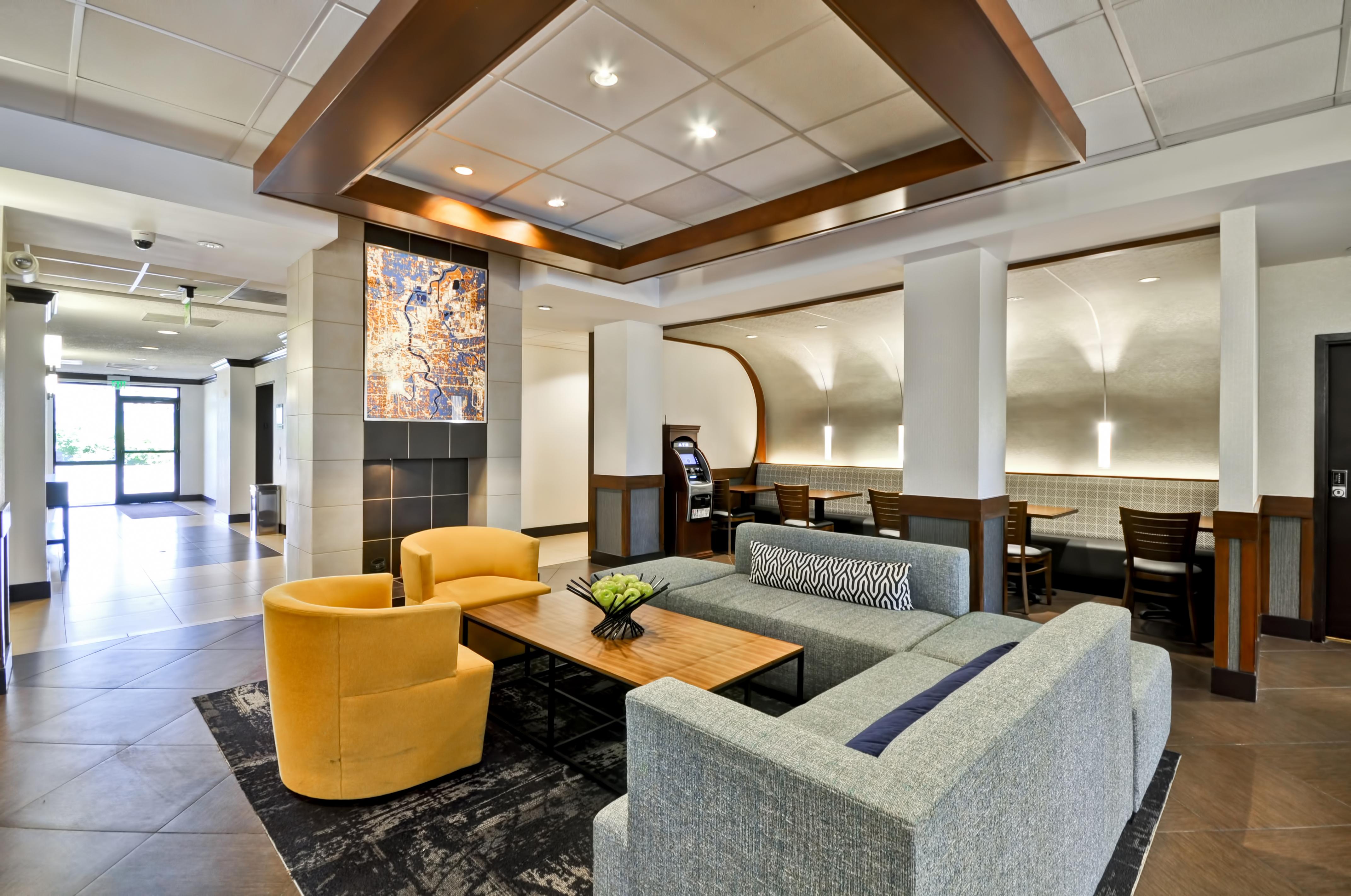 Hotel Home2 By Hilton - Keystone Crossing 3*